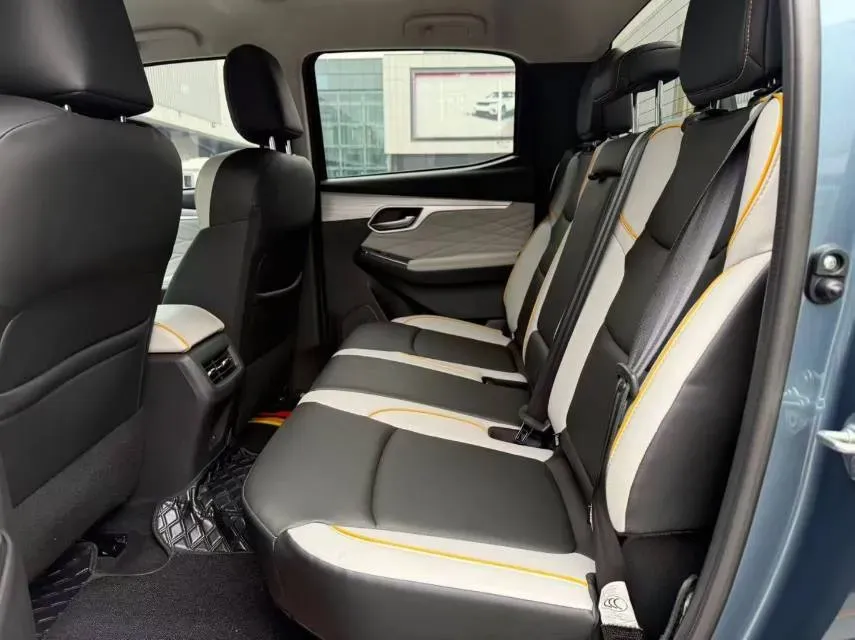 2023 Isuzu D-MAX 1.9T 177HP L4 8AT,autocango,china used car exporter,china ev exporter,chinese used car exporter,chinese used ev exporter