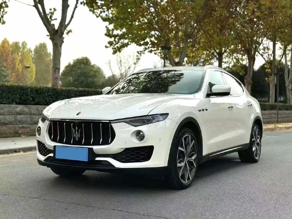 2019 Maserati Levante 3.0T 350HP V6 8AT,autocango,china used car exporter,china ev exporter,chinese used car exporter,chinese used ev exporter