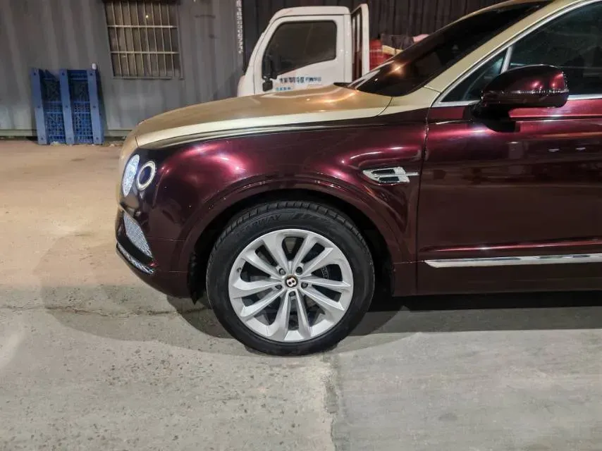 2018 Bentley Bentayga 4.0T 550HP V8 8AT,autocango,china used car exporter,china ev exporter,chinese used car exporter,chinese used ev exporter
