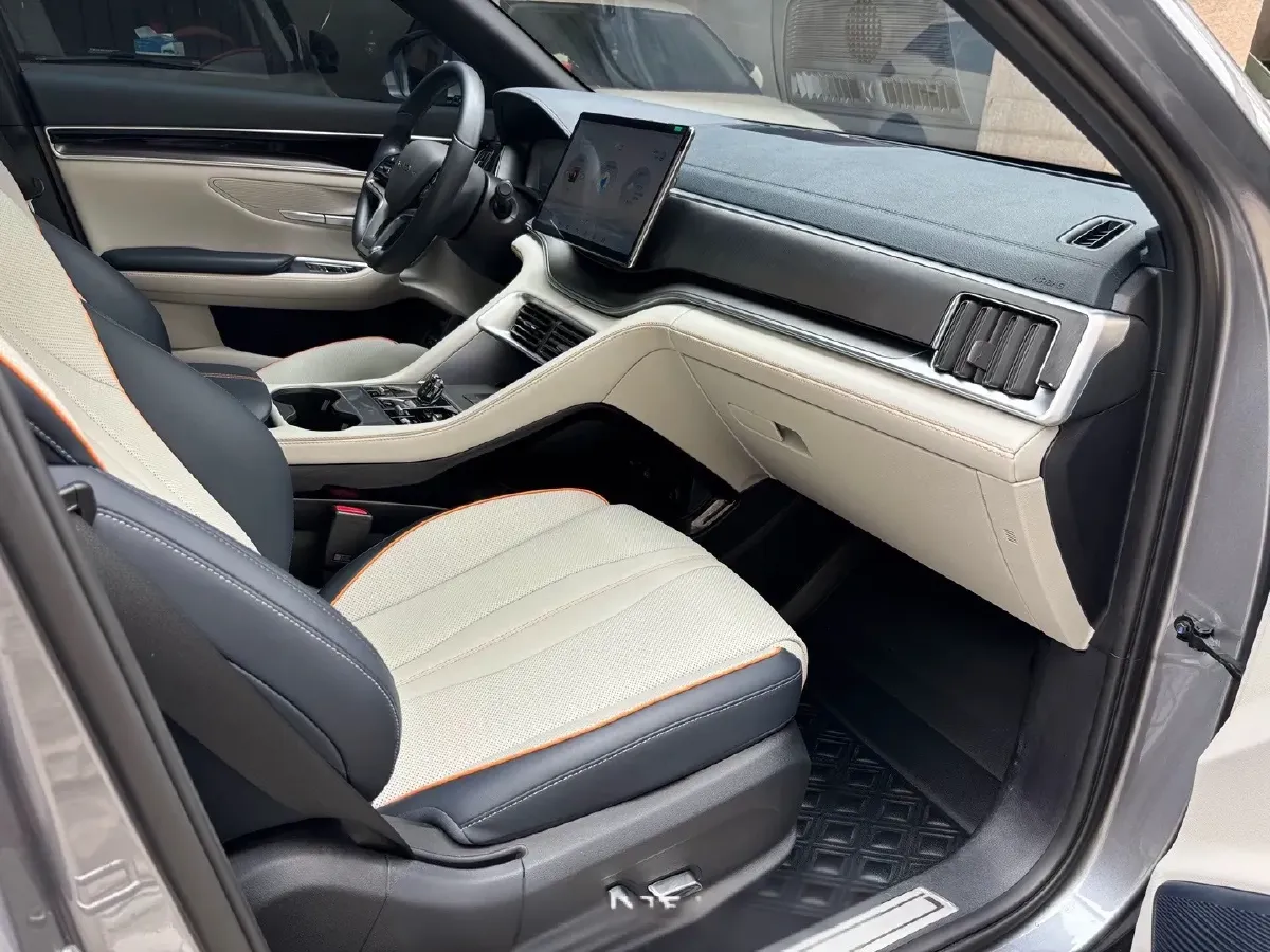 2024 BYD Song Pro 1.5L 110HP L4 E-CVT PHEV 18.3KWH,autocango,china used car exporter,china ev exporter,chinese used car exporter,chinese used ev exporter