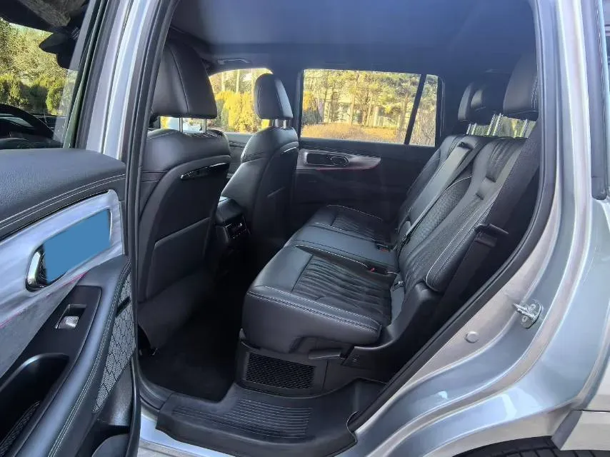 2022 GAC Trumpchi GS8 2.0T 190HP L4 E-CVT Hybrid,autocango,china used car exporter,china ev exporter,chinese used car exporter,chinese used ev exporter