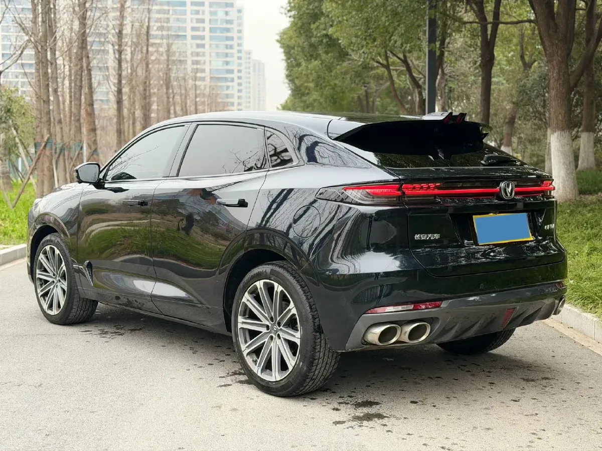 2021 ChangAn UNI-K 2.0T 233HP L4 8AT,autocango,china used car exporter,china ev exporter,chinese used car exporter,chinese used ev exporter