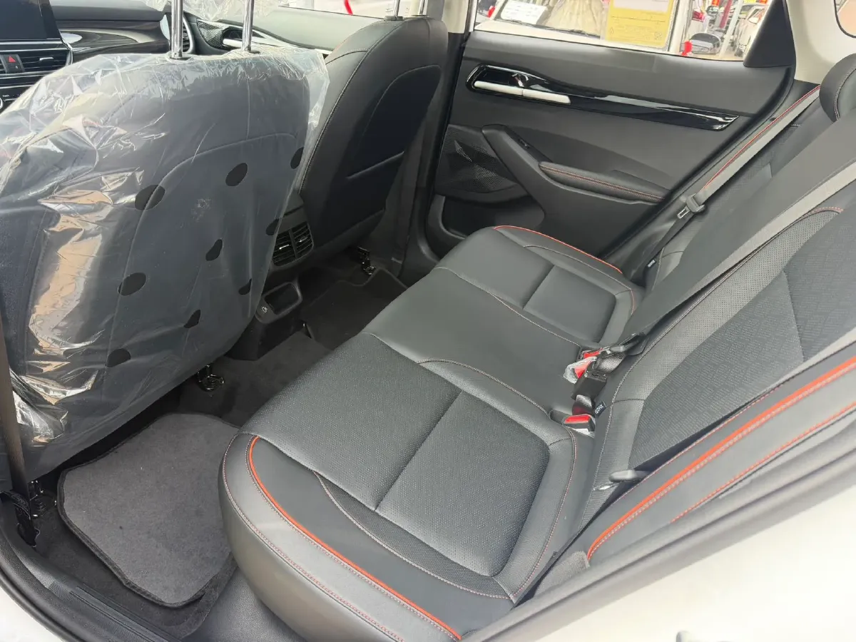 2026 Kia Seltos 1.5L 115HP L4 CVT,autocango,china used car exporter,china ev exporter,chinese used car exporter,chinese used ev exporter