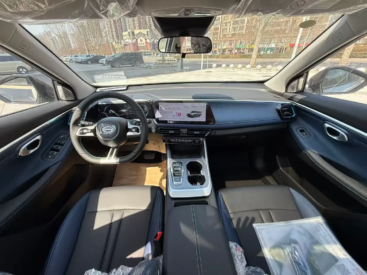 2023 GAC Trumpchi GS3 1.5T 177HP L4 7DCT,autocango,china used car exporter,china ev exporter,chinese used car exporter,chinese used ev exporter