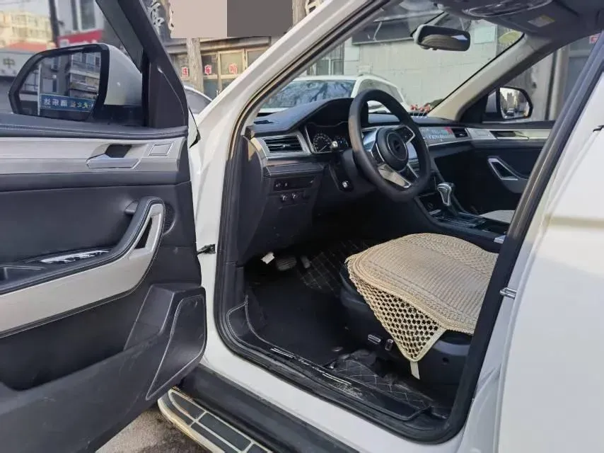 2017 Zotye Damy X7 1.8T 177HP L4 6DCT,autocango,china used car exporter,china ev exporter,chinese used car exporter,chinese used ev exporter