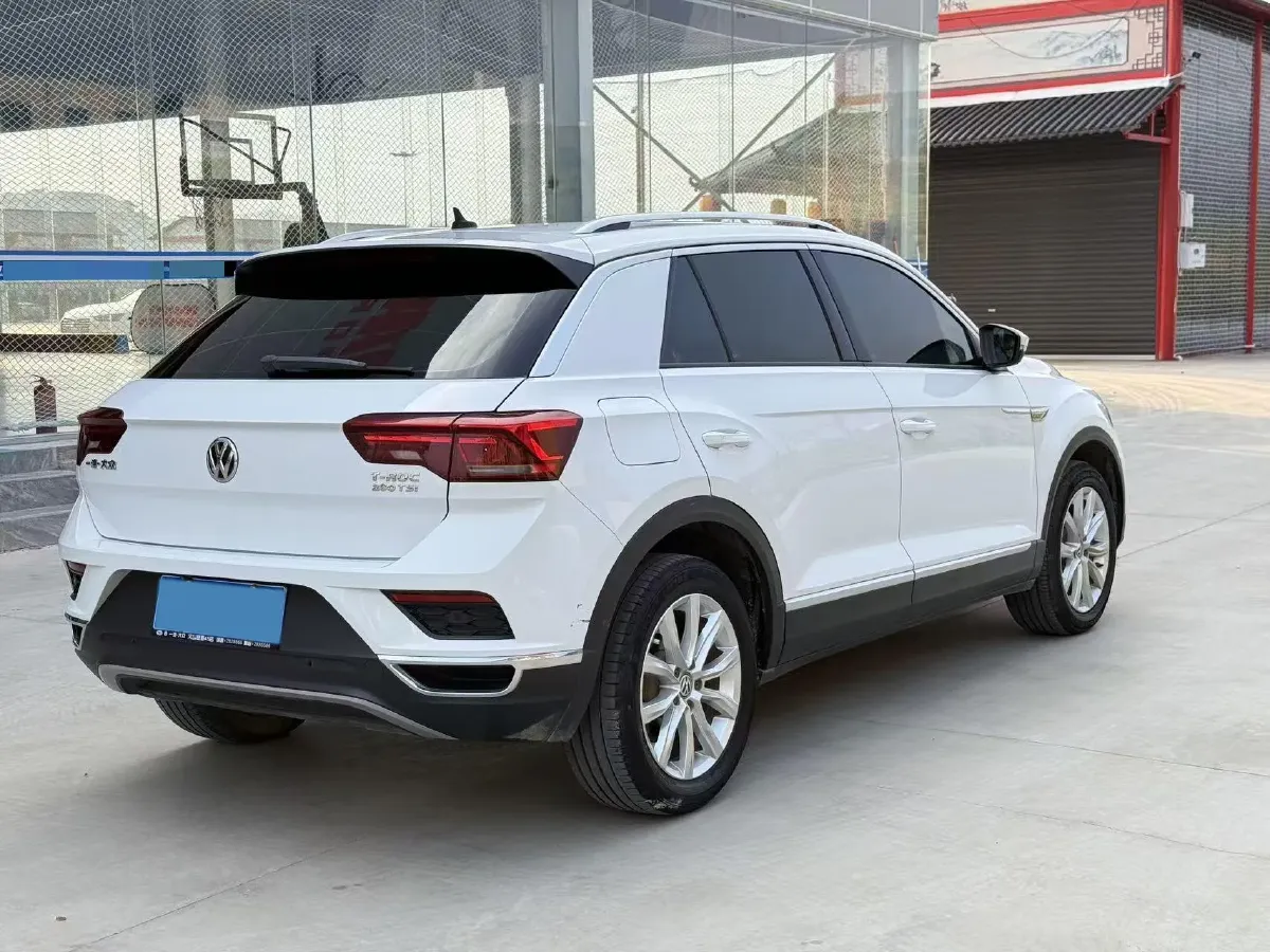 2019 Volkswagen T-Roc 1.4T 131HP L4 7DCT,autocango,china used car exporter,china ev exporter,chinese used car exporter,chinese used ev exporter