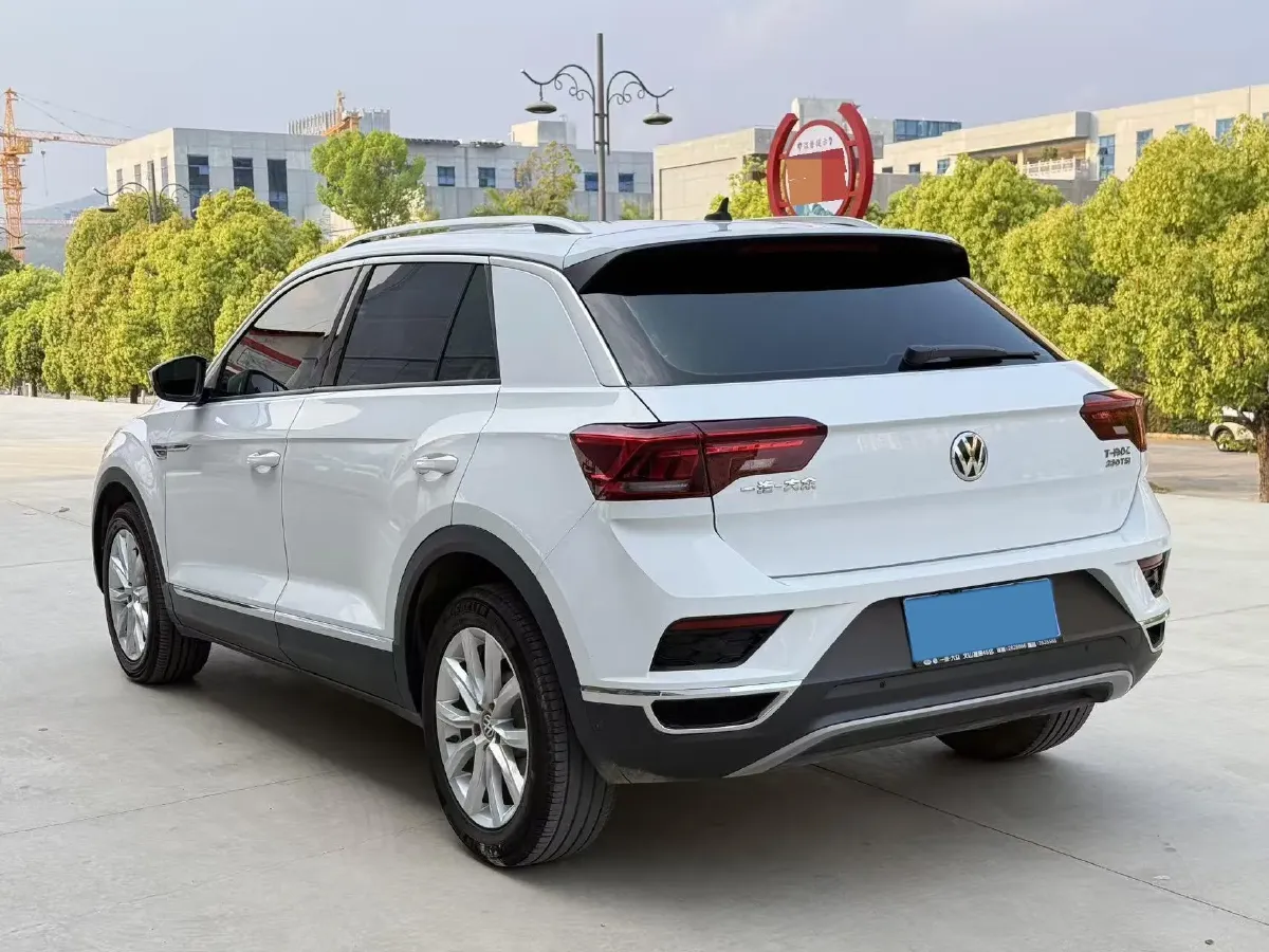 2019 Volkswagen T-Roc 1.4T 131HP L4 7DCT,autocango,china used car exporter,china ev exporter,chinese used car exporter,chinese used ev exporter