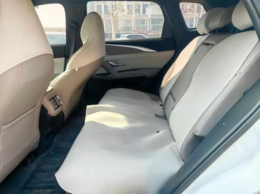 2024 BYD Song Pro 1.5L 110HP L4 E-CVT PHEV 12.9KWH,autocango,china used car exporter,china ev exporter,chinese used car exporter,chinese used ev exporter