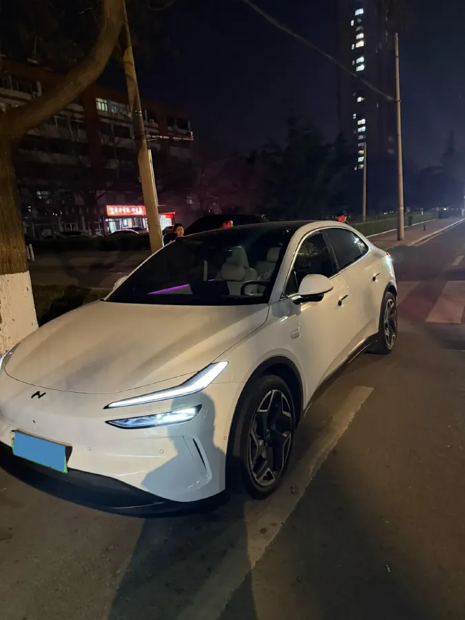 2024 ONVO L60 BEV 60KWH,autocango,china used car exporter,china ev exporter,chinese used car exporter,chinese used ev exporter