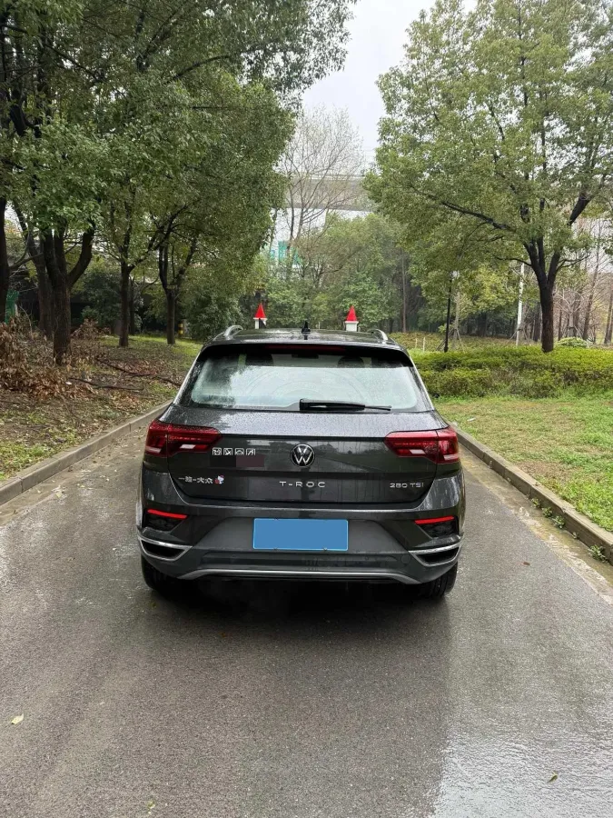 2021 Volkswagen T-Roc 1.4T 150HP L4 7DCT,autocango,china used car exporter,china ev exporter,chinese used car exporter,chinese used ev exporter