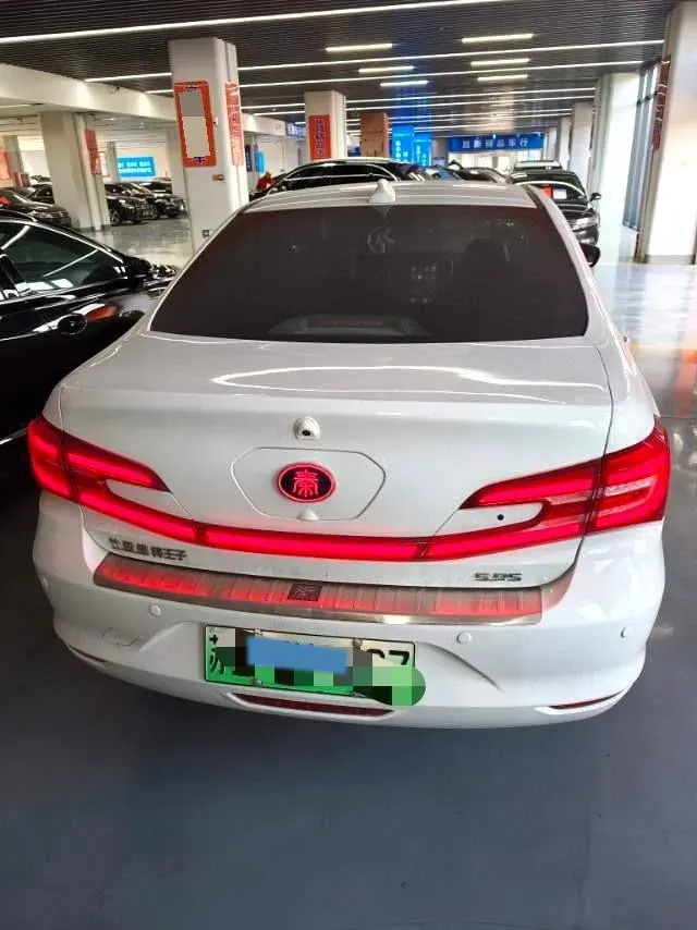 2017 BYD Qin 1.5T 154HP L4 6DCT PHEV 15.2KWH,autocango,china used car exporter,china ev exporter,chinese used car exporter,chinese used ev exporter