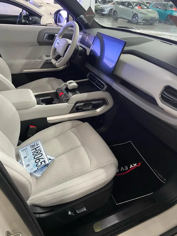 2025 FangChengBao Tai 3 BEV,autocango,china used car exporter,china ev exporter,chinese used car exporter,chinese used ev exporter