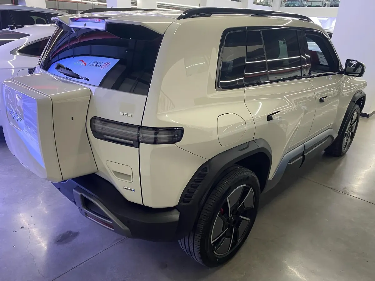 2025 FangChengBao Tai 3 BEV,autocango,china used car exporter,china ev exporter,chinese used car exporter,chinese used ev exporter