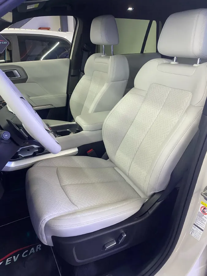 2025 FangChengBao Tai 3 BEV,autocango,china used car exporter,china ev exporter,chinese used car exporter,chinese used ev exporter