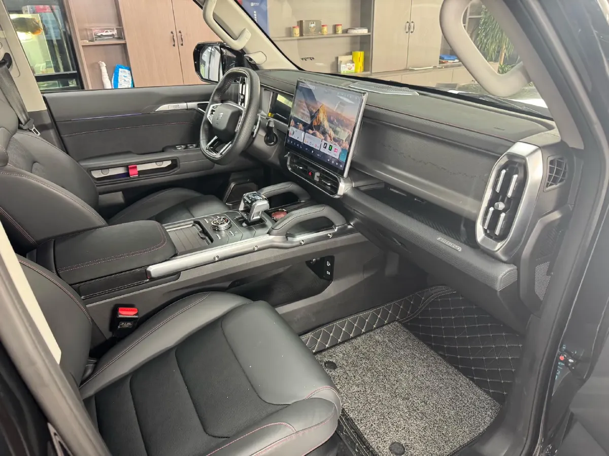 2023 Jetour Traveller 2.0T 254HP L4 7DCT,autocango,china used car exporter,china ev exporter,chinese used car exporter,chinese used ev exporter