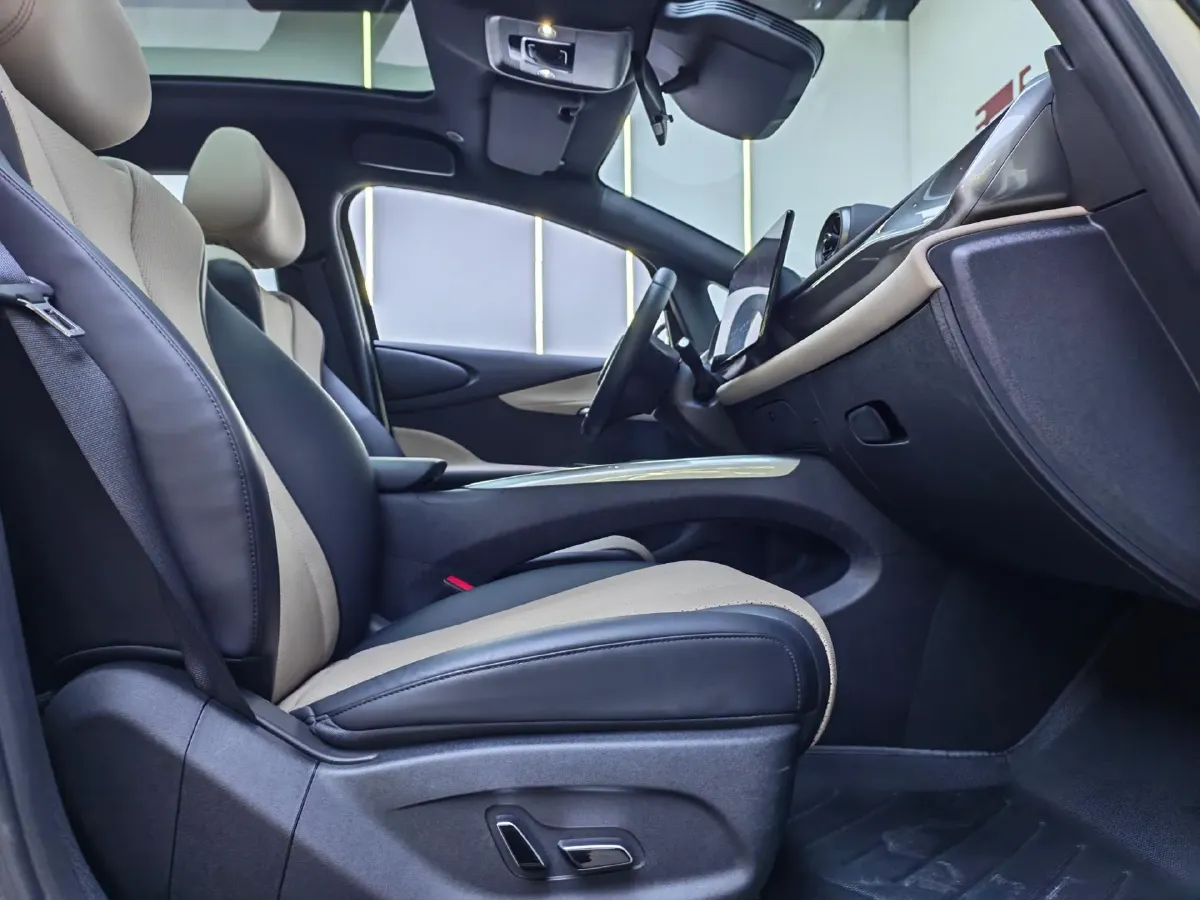 2025 BYD Dolphin BEV 45.12KWH,autocango,china used car exporter,china ev exporter,chinese used car exporter,chinese used ev exporter