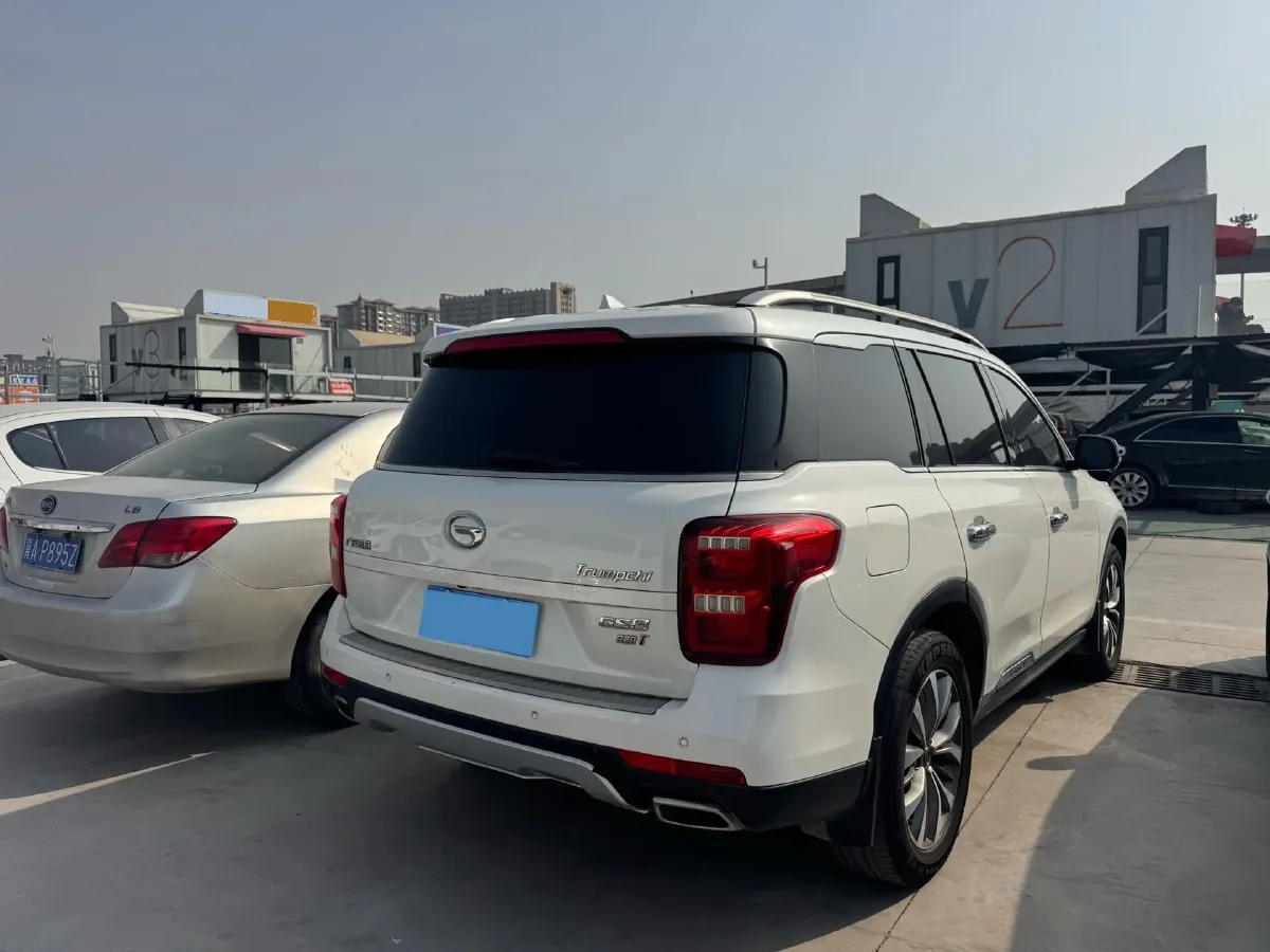 2017 GAC Trumpchi GS8 2.0T 201HP L4 6AT,autocango,china used car exporter,china ev exporter,chinese used car exporter,chinese used ev exporter