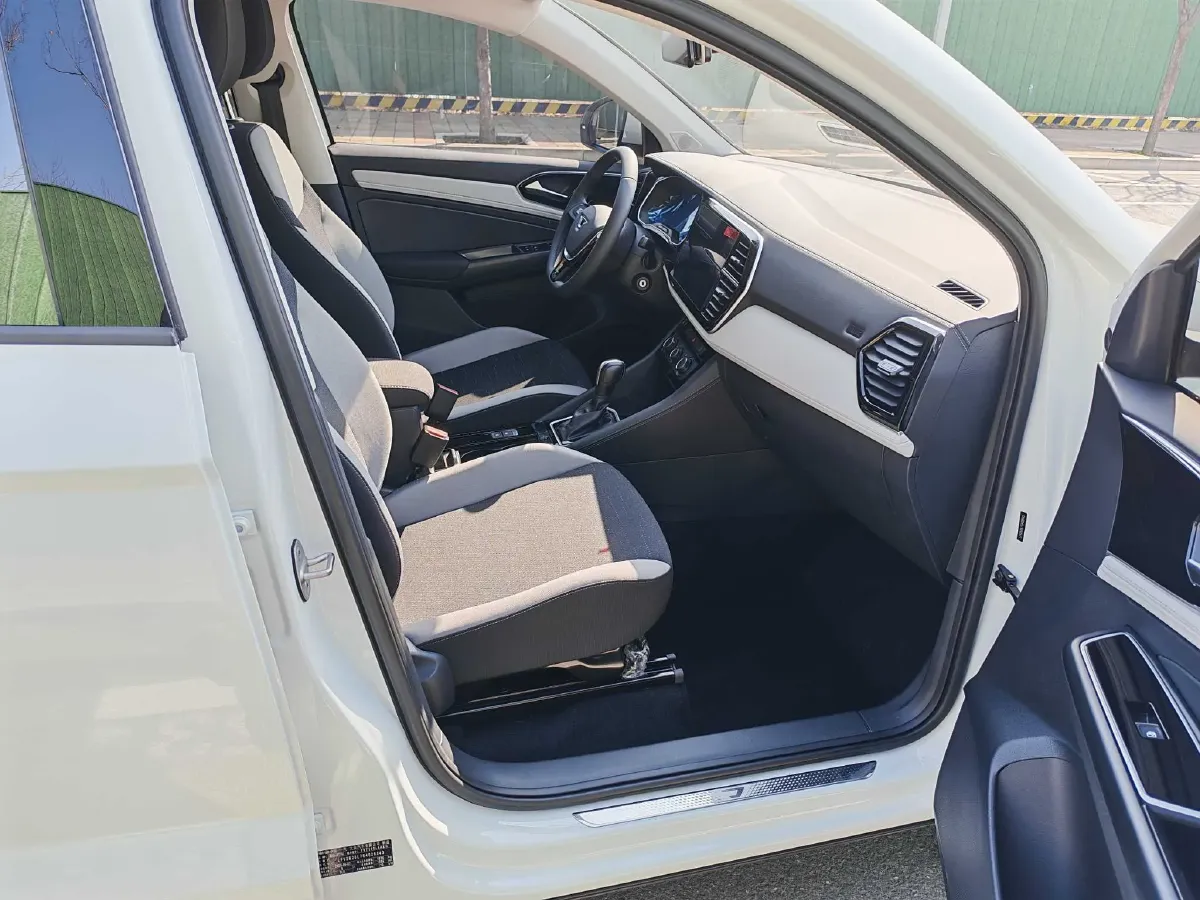 2024 Jetta VS5 1.4T 150HP L4 6AT,autocango,china used car exporter,china ev exporter,chinese used car exporter,chinese used ev exporter