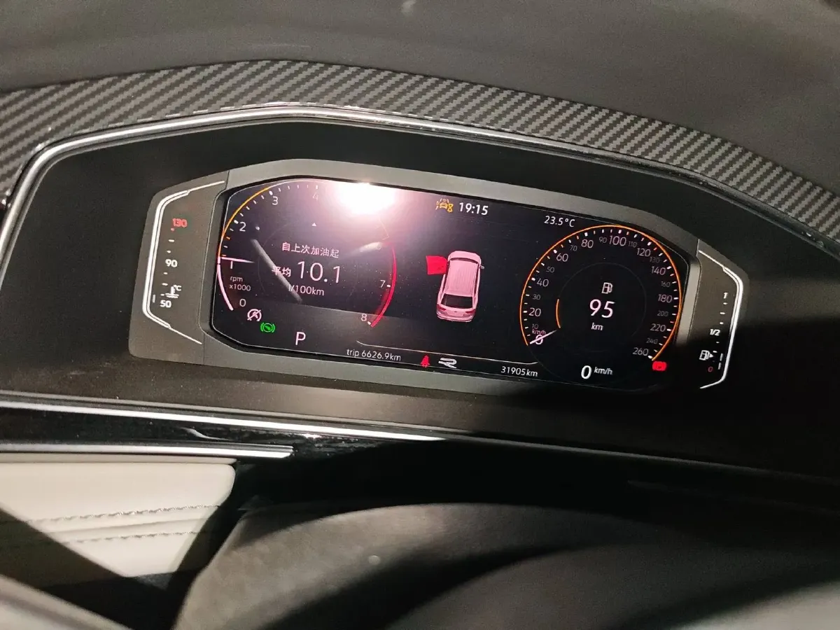 2024 Volkswagen Tiguan L 2.0T 186HP L4 7DCT,autocango,china used car exporter,china ev exporter,chinese used car exporter,chinese used ev exporter