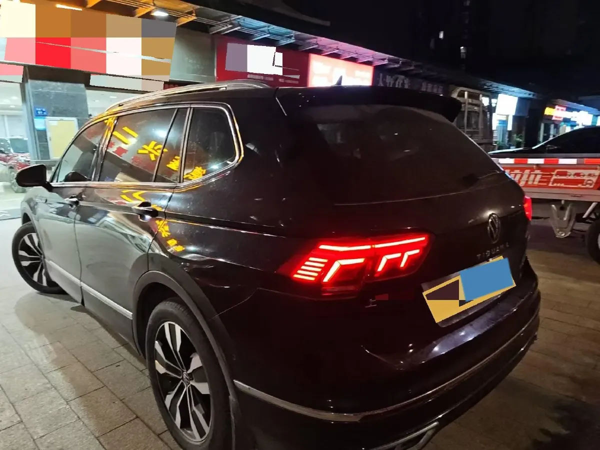 2024 Volkswagen Tiguan L 2.0T 186HP L4 7DCT,autocango,china used car exporter,china ev exporter,chinese used car exporter,chinese used ev exporter
