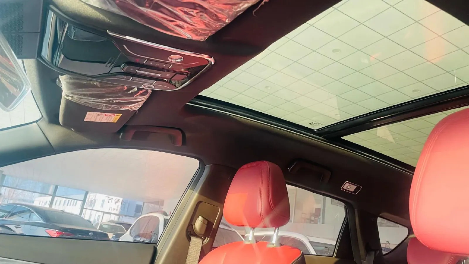 2023 Jetour X70 Plus 1.6T 197HP L4 7DCT,autocango,china used car exporter,china ev exporter,chinese used car exporter,chinese used ev exporter