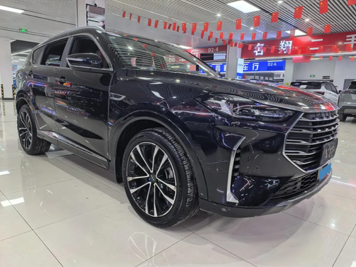 2021 Chery Tiggo 8 Plus 1.6T 197HP L4 7DCT,autocango,china used car exporter,china ev exporter,chinese used car exporter,chinese used ev exporter