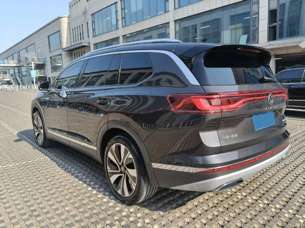 2022 Volkswagen Talagon 2.0T 220HP L4 7DCT,autocango,china used car exporter,china ev exporter,chinese used car exporter,chinese used ev exporter