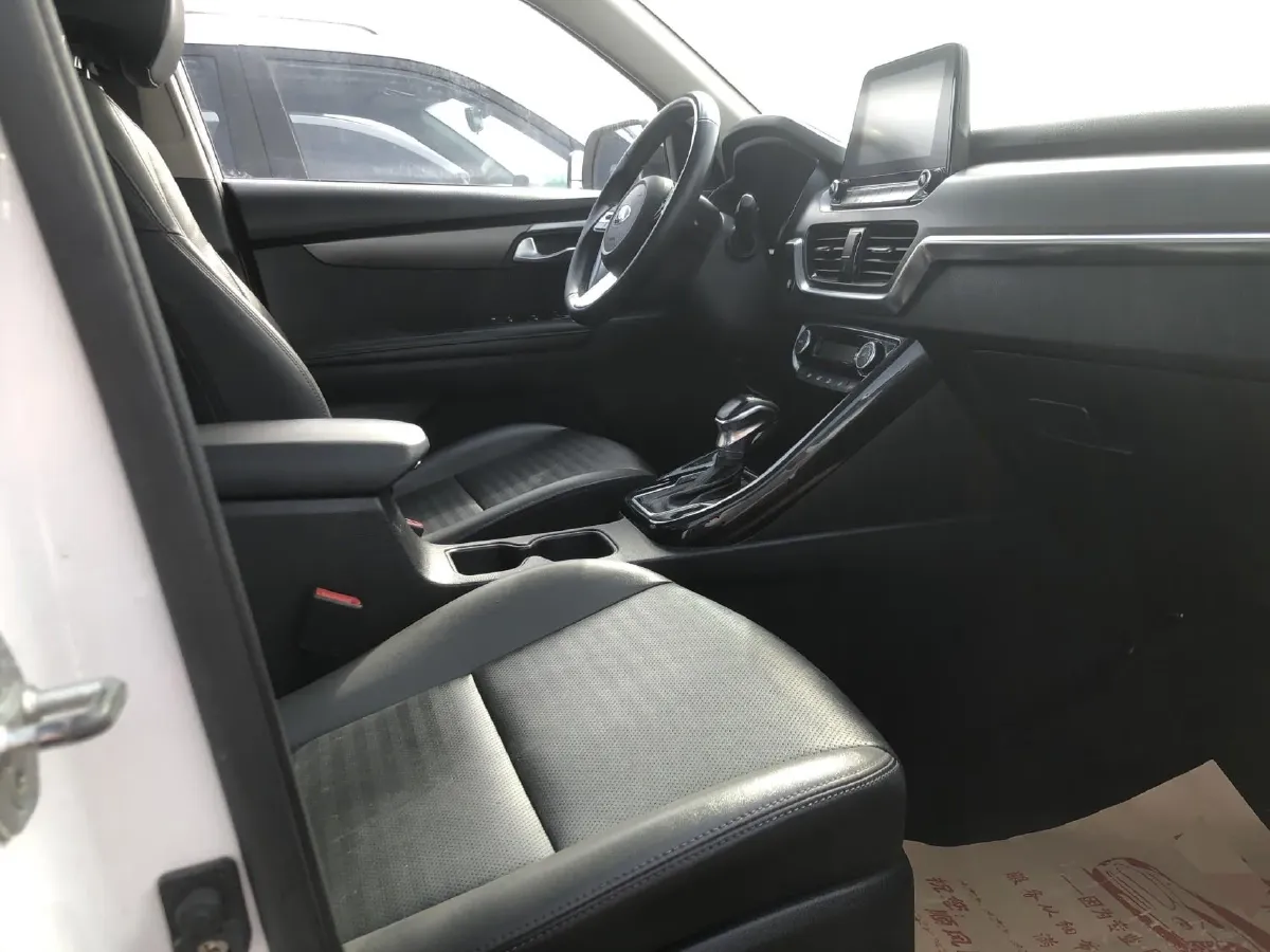 2018 Kia Sportage R 2.0L 160HP L4 6AT,autocango,china used car exporter,china ev exporter,chinese used car exporter,chinese used ev exporter