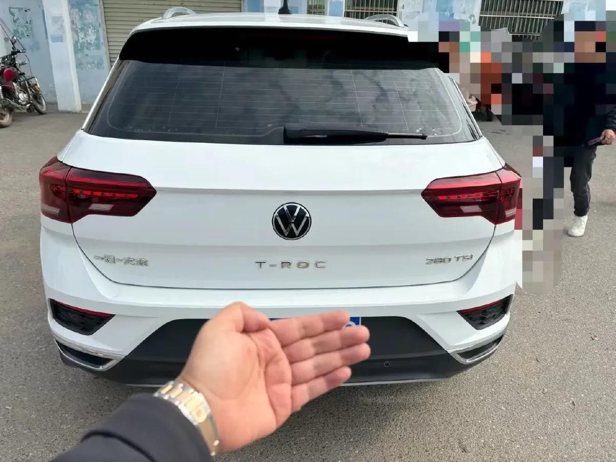 2022 Volkswagen T-Roc 1.4T 150HP L4 7DCT,autocango,china used car exporter,china ev exporter,chinese used car exporter,chinese used ev exporter