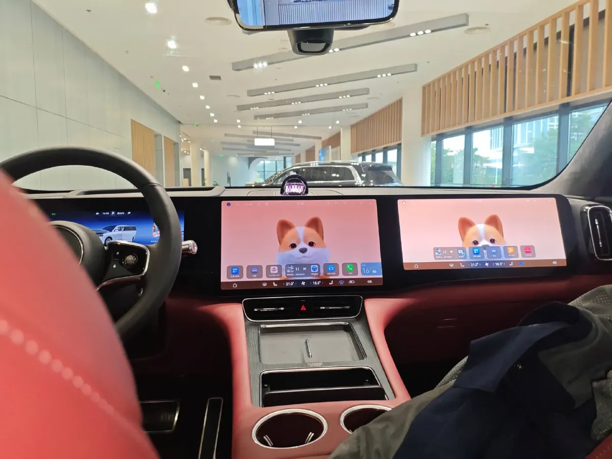 2025 AITO AITO M8 REEV 160HP REEV 53.4KWH,autocango,china used car exporter,china ev exporter,chinese used car exporter,chinese used ev exporter