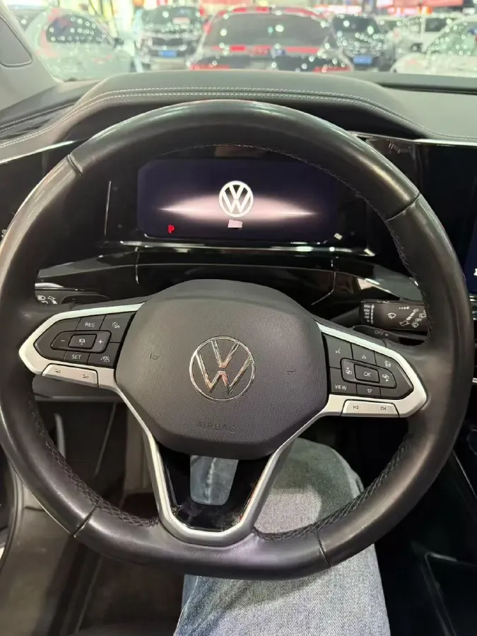 2022 Volkswagen Talagon 2.0T 220HP L4 7DCT,autocango,china used car exporter,china ev exporter,chinese used car exporter,chinese used ev exporter