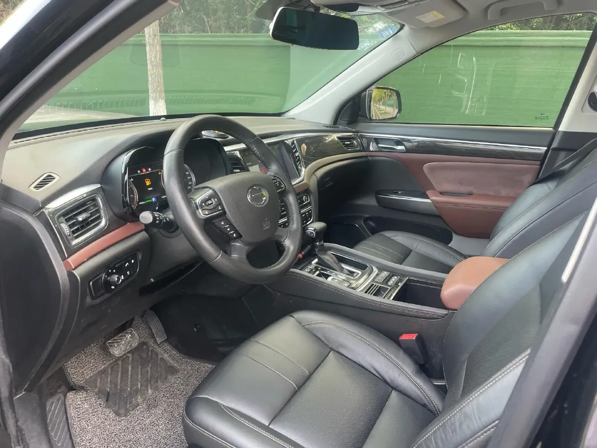 2017 GAC Trumpchi GS8 2.0T 201HP L4 6AT,autocango,china used car exporter,china ev exporter,chinese used car exporter,chinese used ev exporter