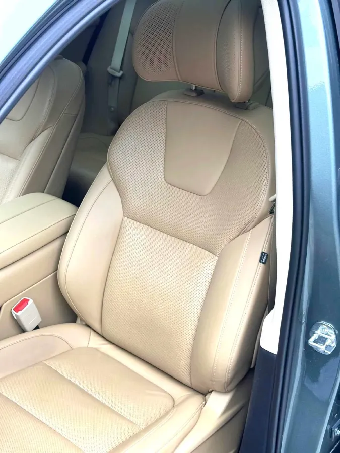 2023 HIMA AITO M5 1.5T 152HP L4 REEV 40KWH,autocango,china used car exporter,china ev exporter,chinese used car exporter,chinese used ev exporter