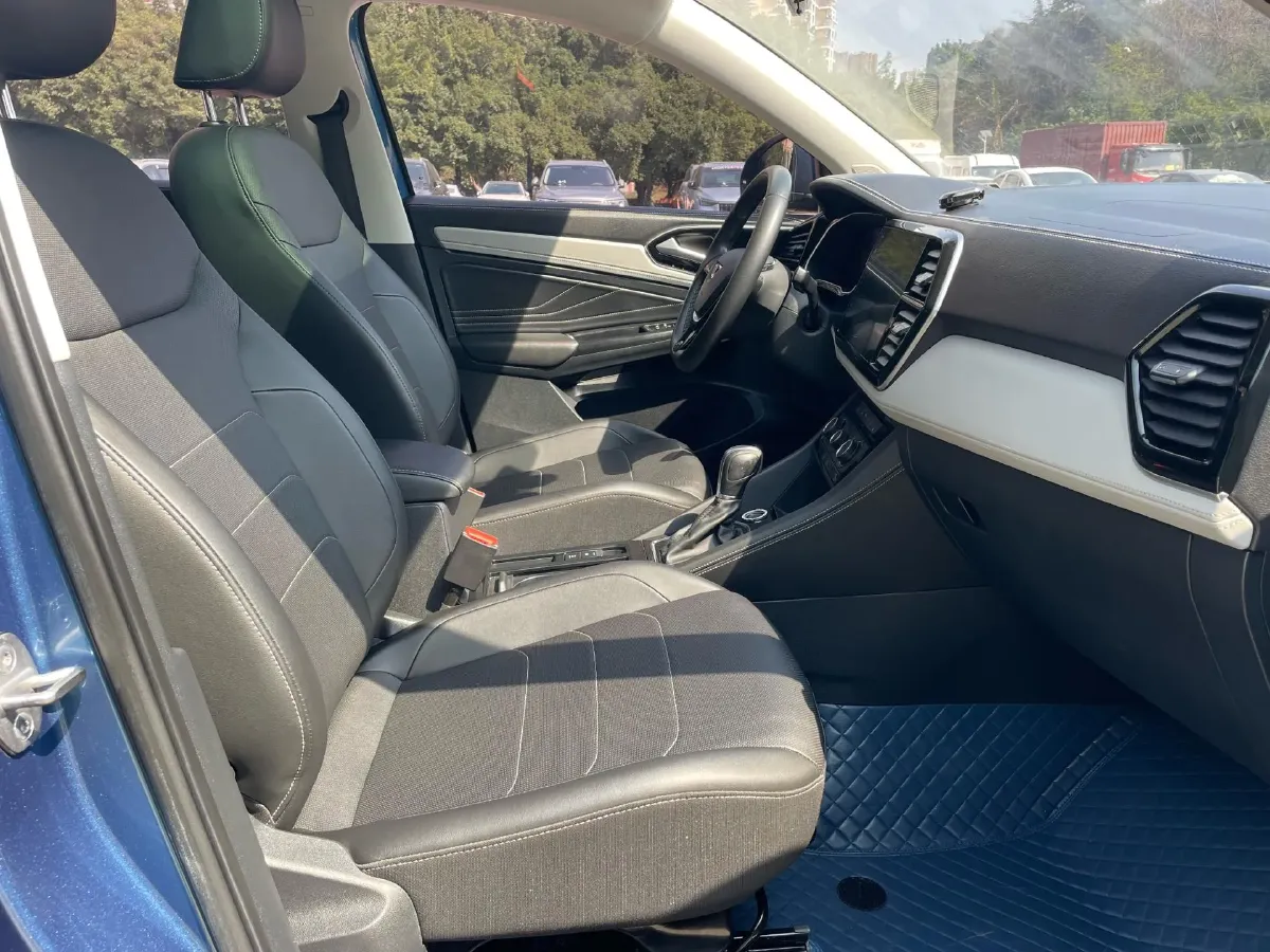 2022 Jetta VS5 1.4T 150HP L4 6AT,autocango,china used car exporter,china ev exporter,chinese used car exporter,chinese used ev exporter