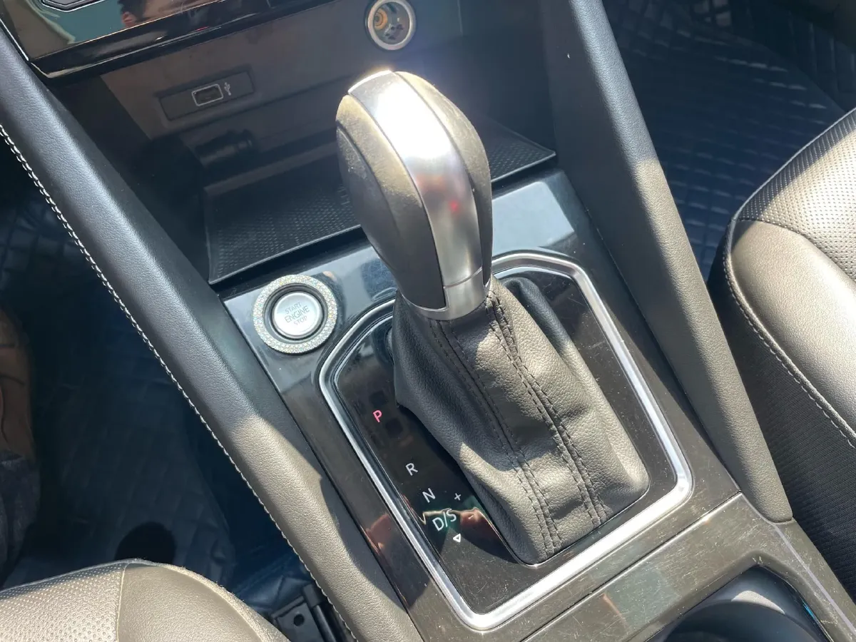 2022 Jetta VS5 1.4T 150HP L4 6AT,autocango,china used car exporter,china ev exporter,chinese used car exporter,chinese used ev exporter