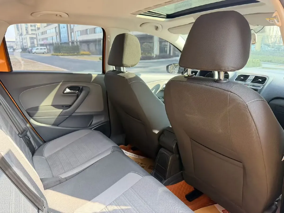 2016 Volkswagen Polo 1.6L 110HP L4 6AT,autocango,china used car exporter,china ev exporter,chinese used car exporter,chinese used ev exporter