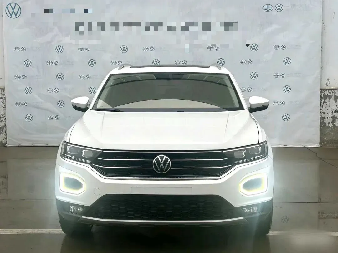 2020 Volkswagen T-Roc 1.4T 150HP L4 7DCT,autocango,china used car exporter,china ev exporter,chinese used car exporter,chinese used ev exporter