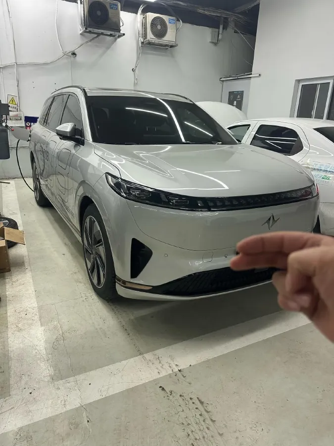 2024 DongFeng eπ eπ008 1.5T 147HP L4 REEV 34.32KWH,autocango,china used car exporter,china ev exporter,chinese used car exporter,chinese used ev exporter
