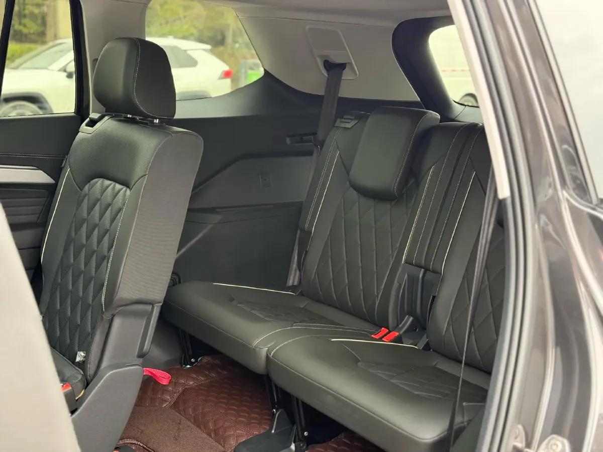 2022 Volkswagen Talagon 2.5T 299HP V6 7DCT,autocango,china used car exporter,china ev exporter,chinese used car exporter,chinese used ev exporter