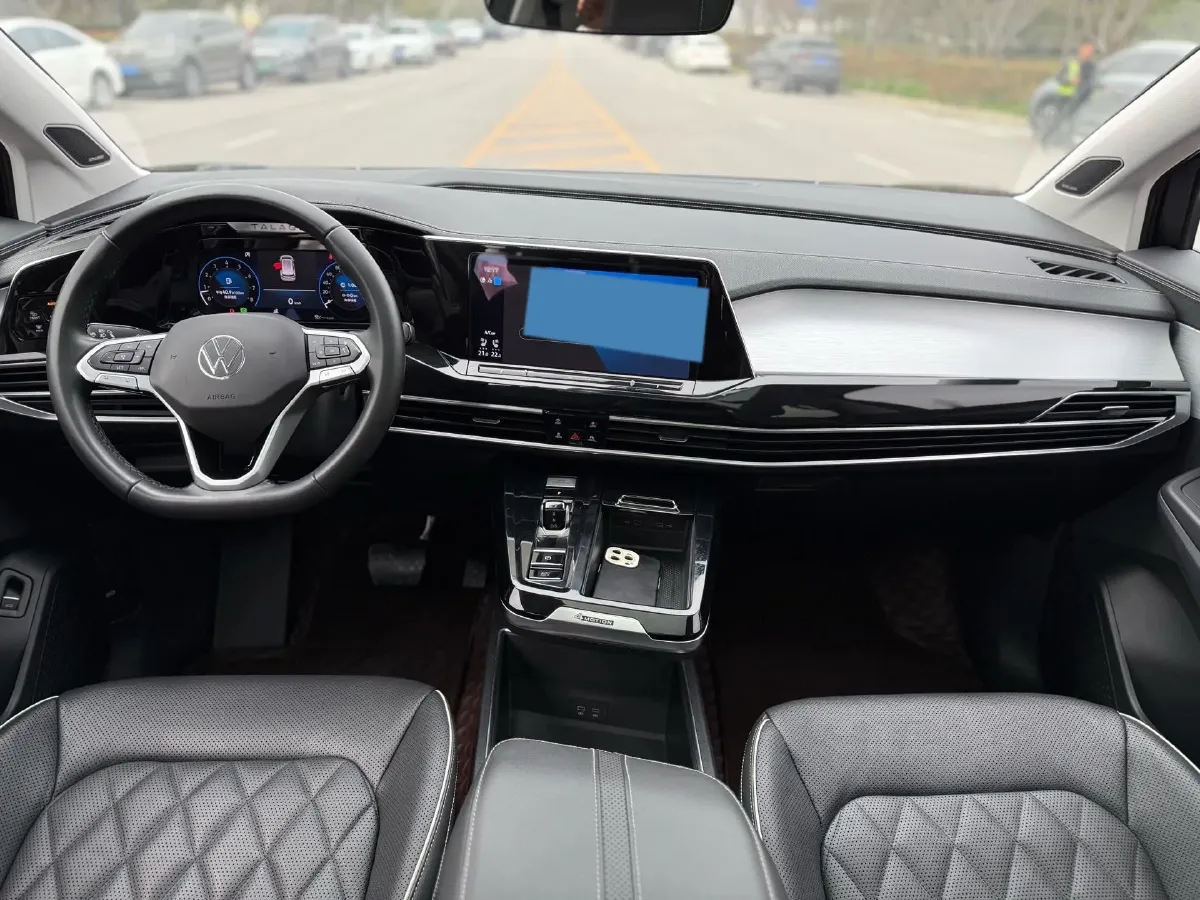2022 Volkswagen Talagon 2.5T 299HP V6 7DCT,autocango,china used car exporter,china ev exporter,chinese used car exporter,chinese used ev exporter