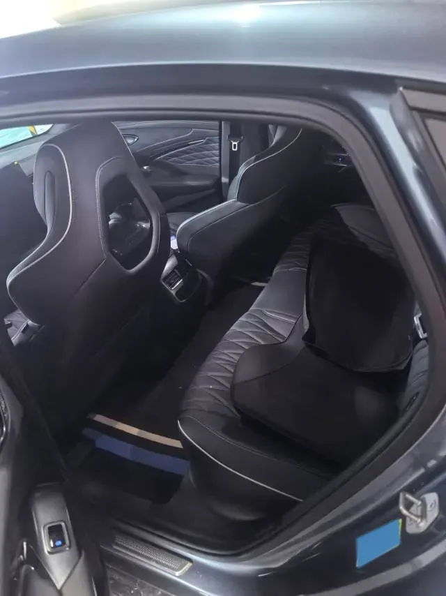 2022 Leapmotor C01 BEV 78.54KWH,autocango,china used car exporter,china ev exporter,chinese used car exporter,chinese used ev exporter