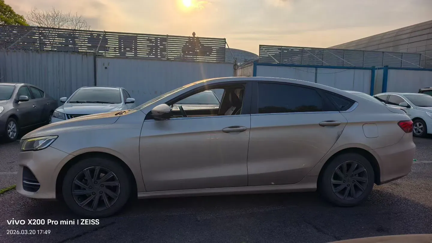 2020 Geely Binray 1.0T 133HP L3 6MT,autocango,china used car exporter,china ev exporter,chinese used car exporter,chinese used ev exporter