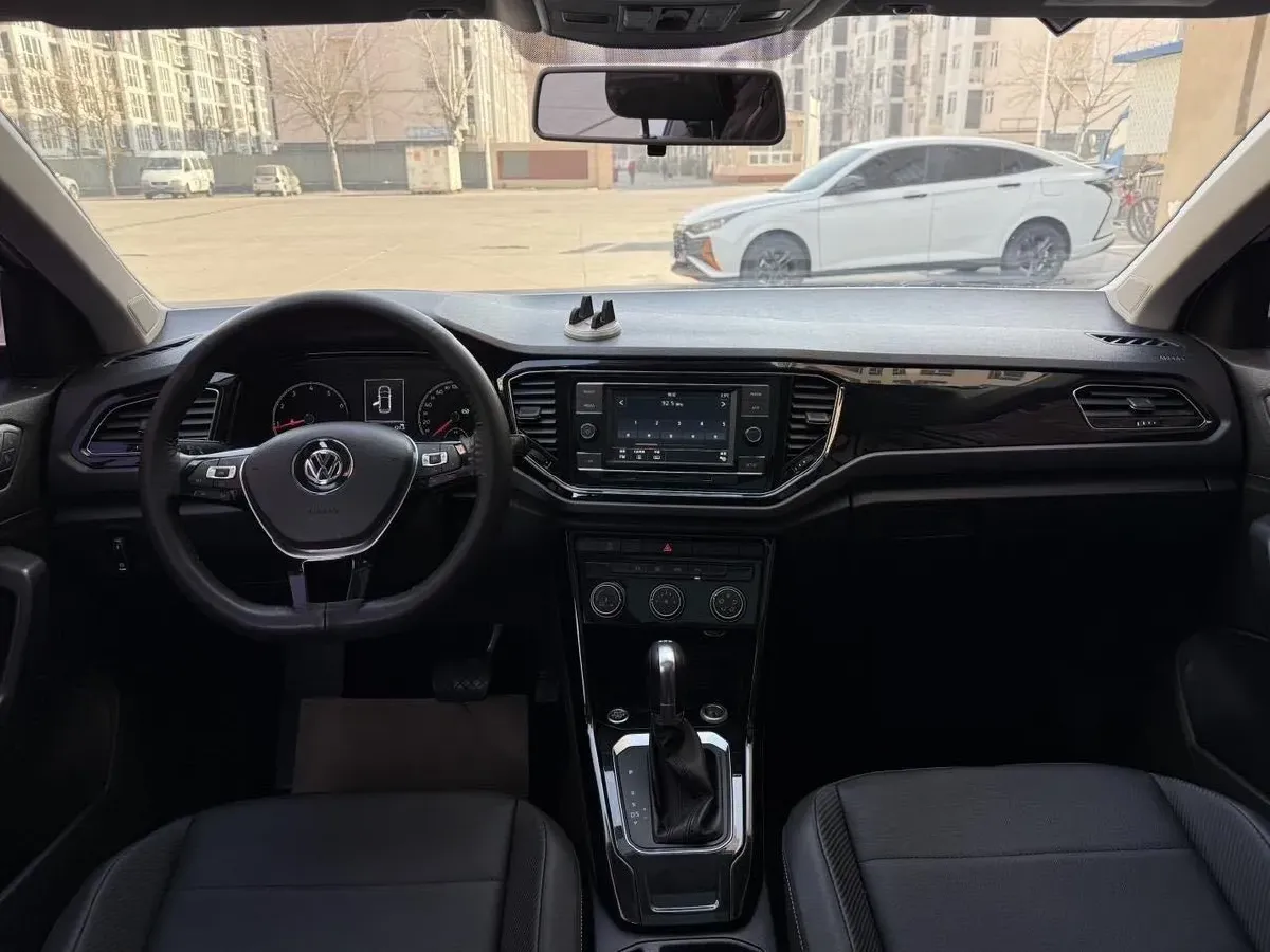 2018 Borgward BX7 2.0T 224HP L4 6AT,autocango,china used car exporter,china ev exporter,chinese used car exporter,chinese used ev exporter