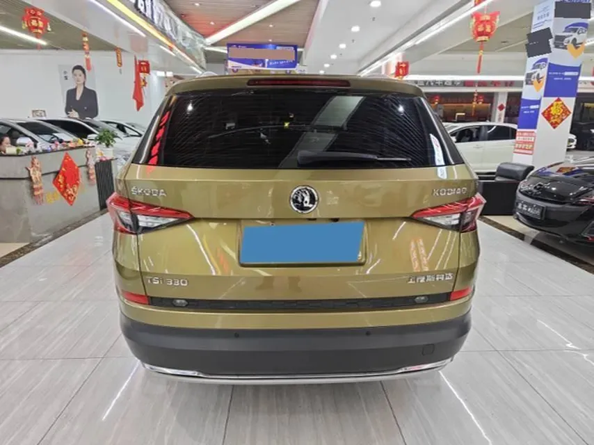 2018 Skoda Kodiak 2.0T 186HP L4 7DCT,autocango,china used car exporter,china ev exporter,chinese used car exporter,chinese used ev exporter