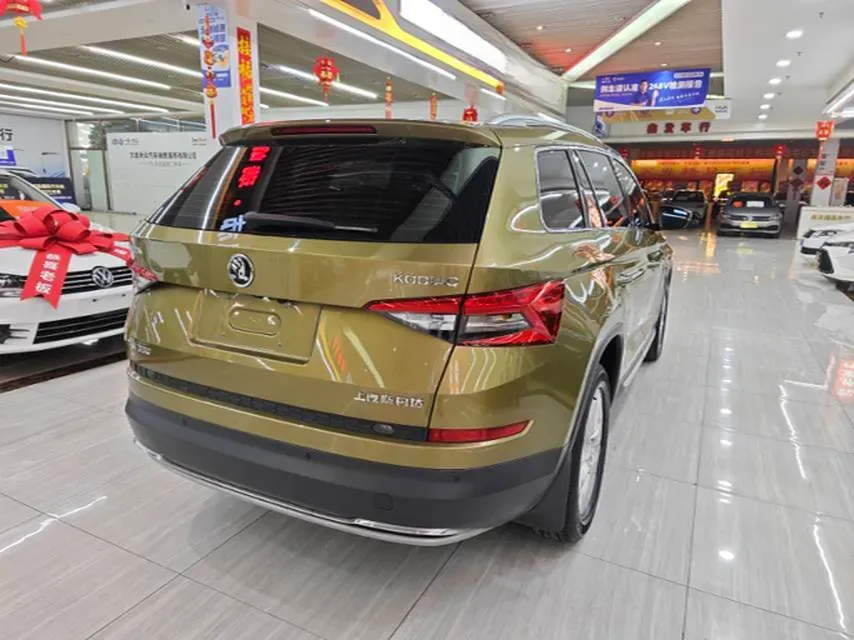 2018 Skoda Kodiak 2.0T 186HP L4 7DCT,autocango,china used car exporter,china ev exporter,chinese used car exporter,chinese used ev exporter