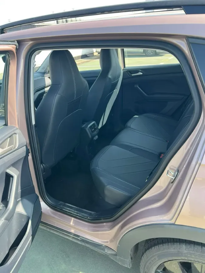 2025 Volkswagen Tharu 1.5T 160HP L4 7DCT,autocango,china used car exporter,china ev exporter,chinese used car exporter,chinese used ev exporter