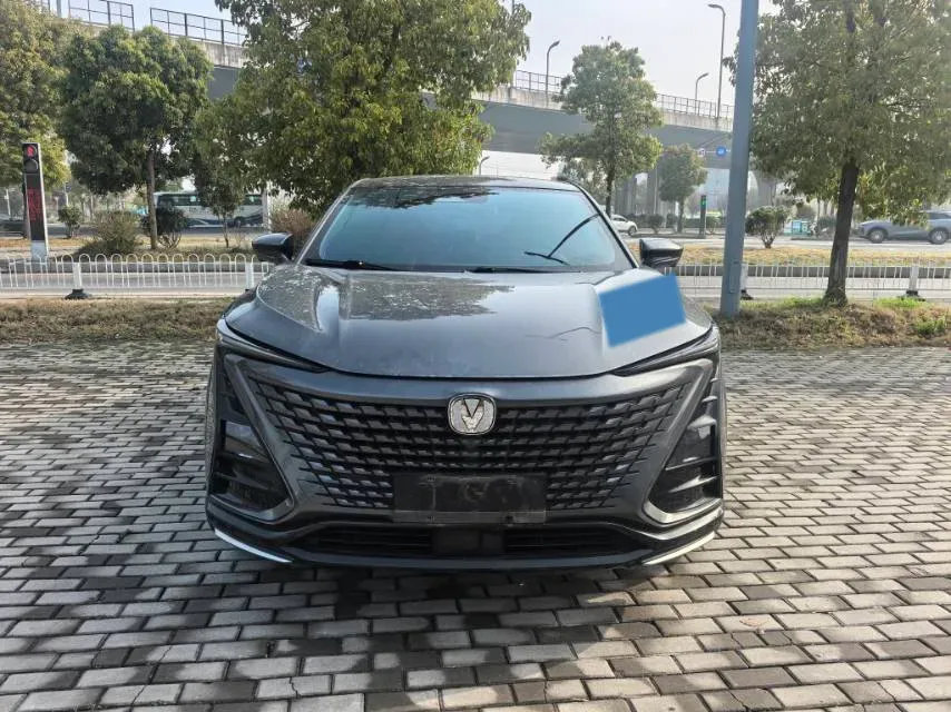 2023 ChangAn UNI-T 1.5T 188HP L4 7DCT,autocango,china used car exporter,china ev exporter,chinese used car exporter,chinese used ev exporter