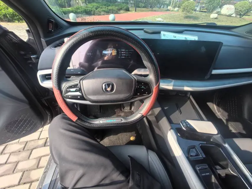 2023 ChangAn UNI-T 1.5T 188HP L4 7DCT,autocango,china used car exporter,china ev exporter,chinese used car exporter,chinese used ev exporter