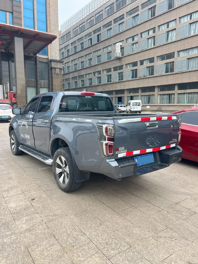 2021 Isuzu D-MAX 1.9T 163HP L4 6AT,autocango,china used car exporter,china ev exporter,chinese used car exporter,chinese used ev exporter