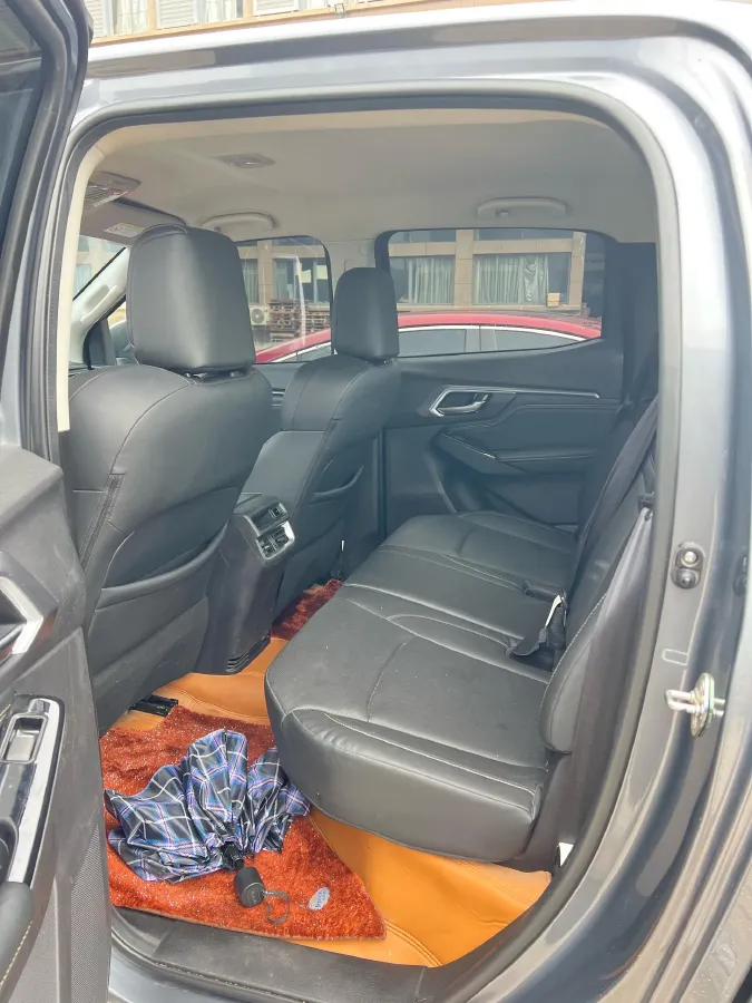 2021 Isuzu D-MAX 1.9T 163HP L4 6AT,autocango,china used car exporter,china ev exporter,chinese used car exporter,chinese used ev exporter